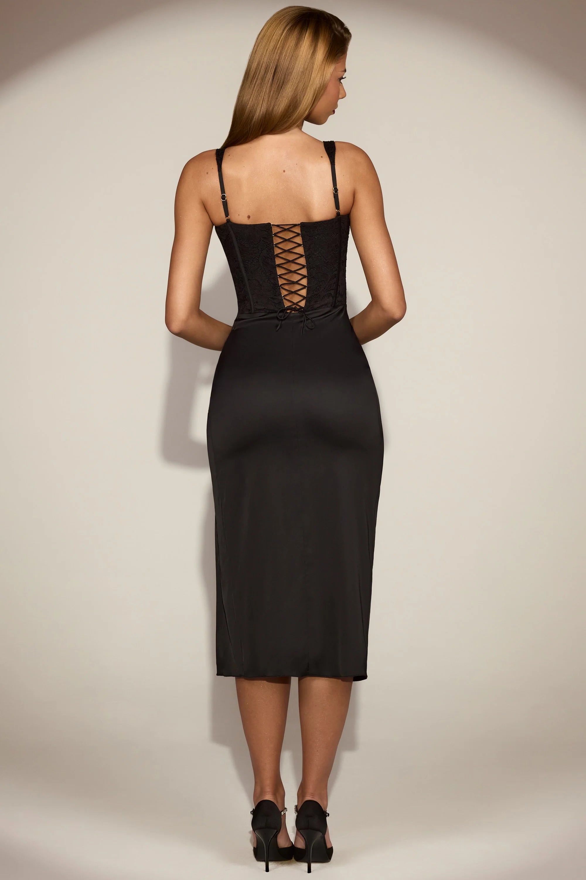 Lace Soft-Scoop Corset A-Line Midaxi Dress in Black